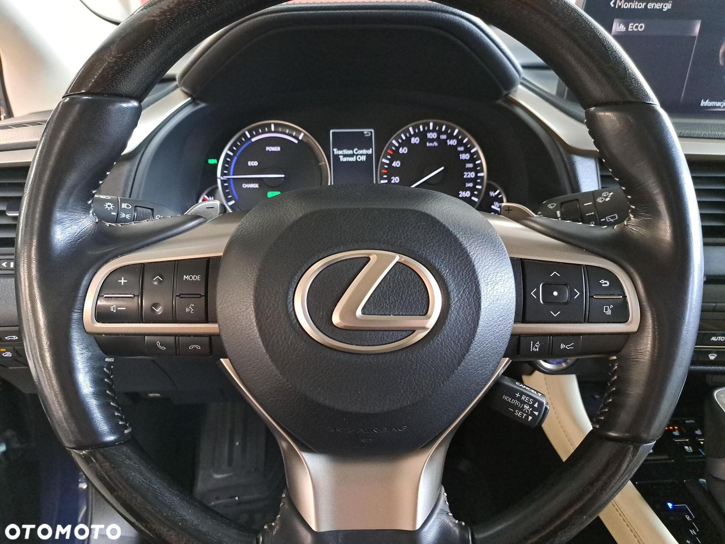 Lexus RX 450h F-Impression - 33