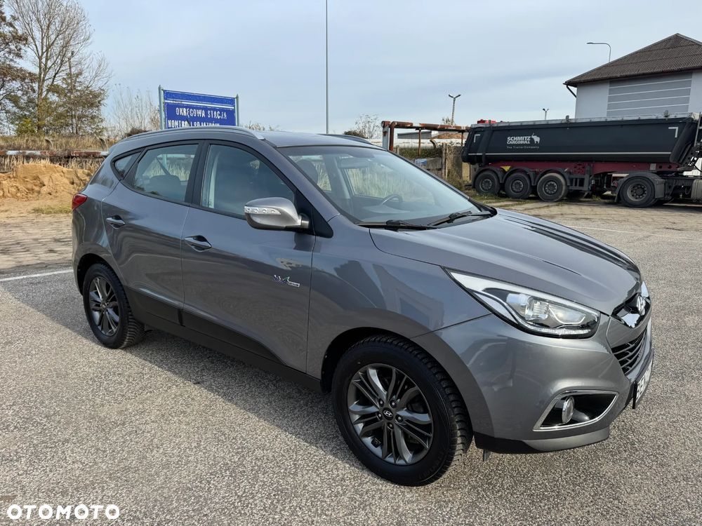 Hyundai ix35 Finale Gold - 10