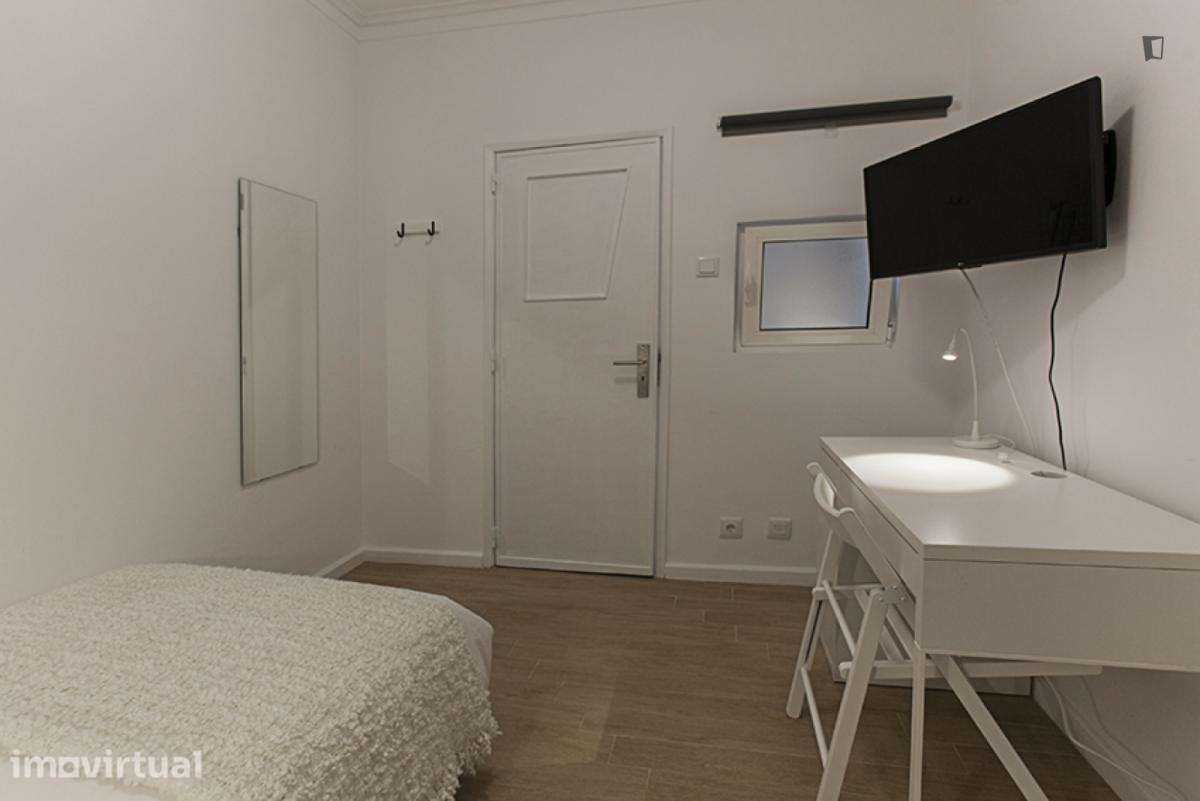 Quarto - localizado em Lumiar Lisbon - Grande imagem: 3/18
