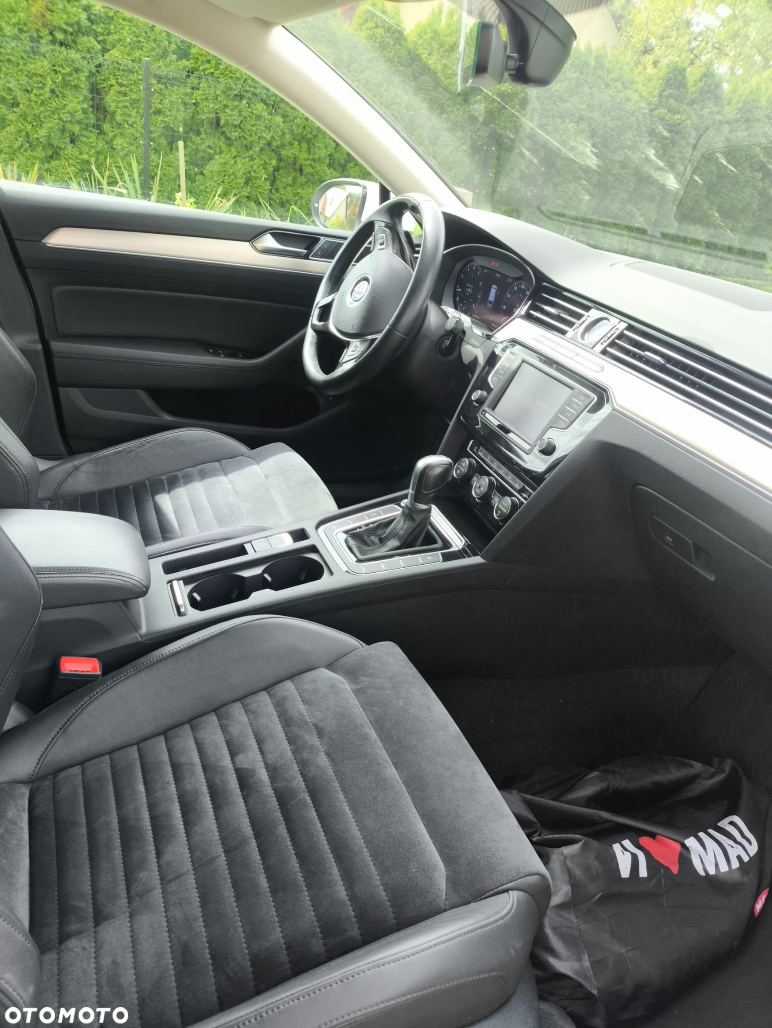 Volkswagen Passat Variant 1.4 TSI ACT (BMT) DSG Highline - 9