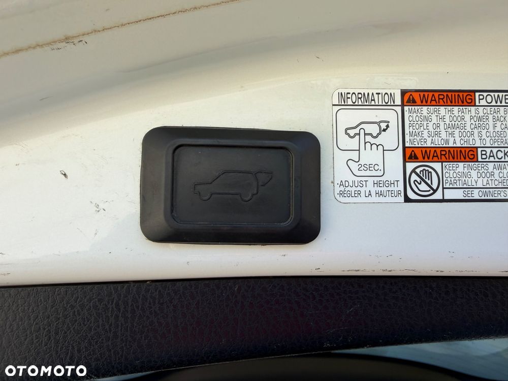 Toyota RAV4 - 22