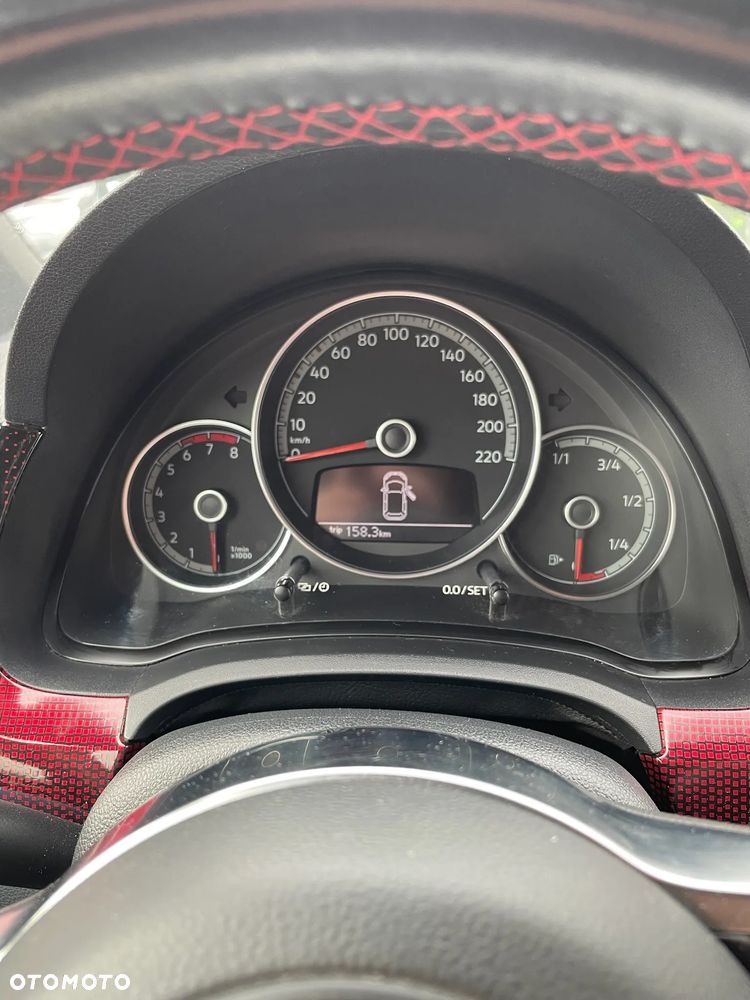 Volkswagen up! 1.0 TSI GTI - 18