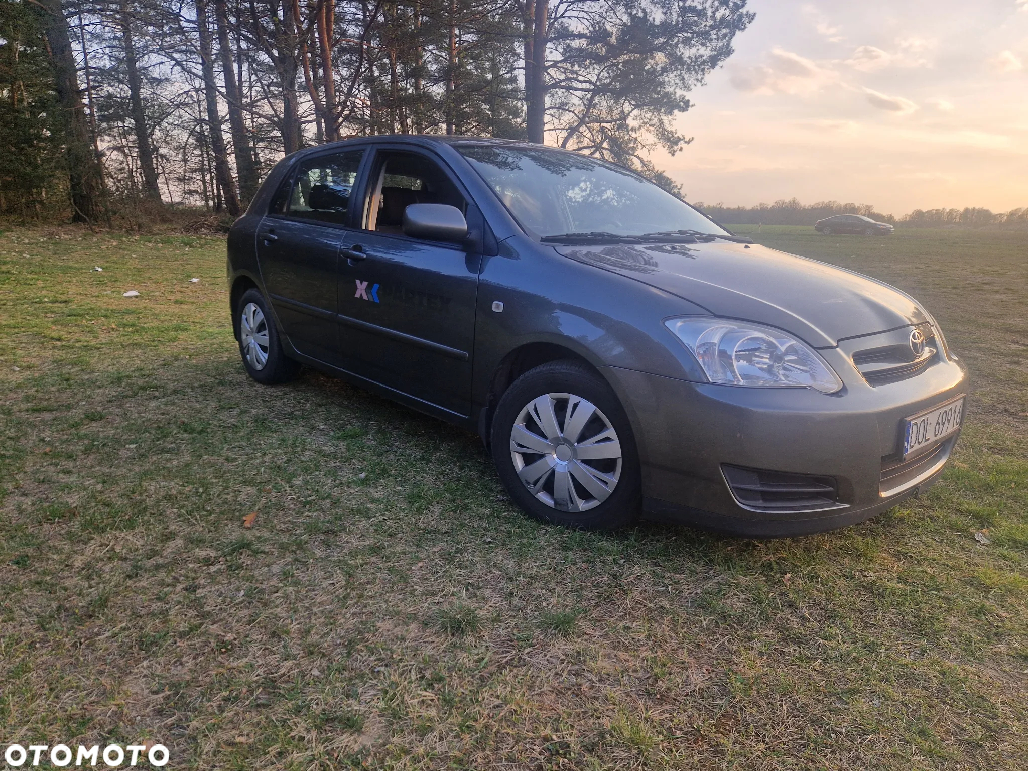 Toyota Corolla - 2