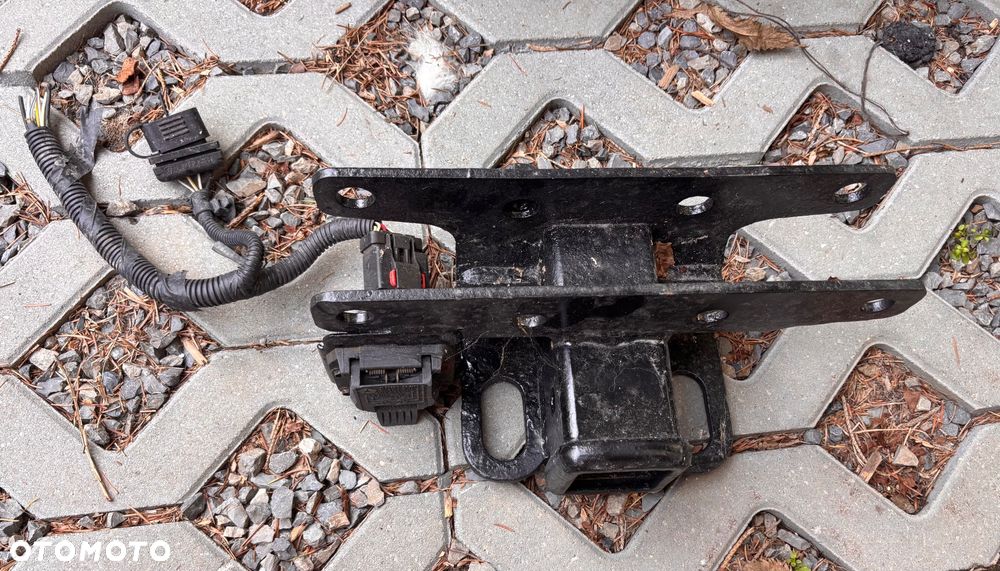 Hak holowniczy do Jeep Grand Cherokee WK WH - 2