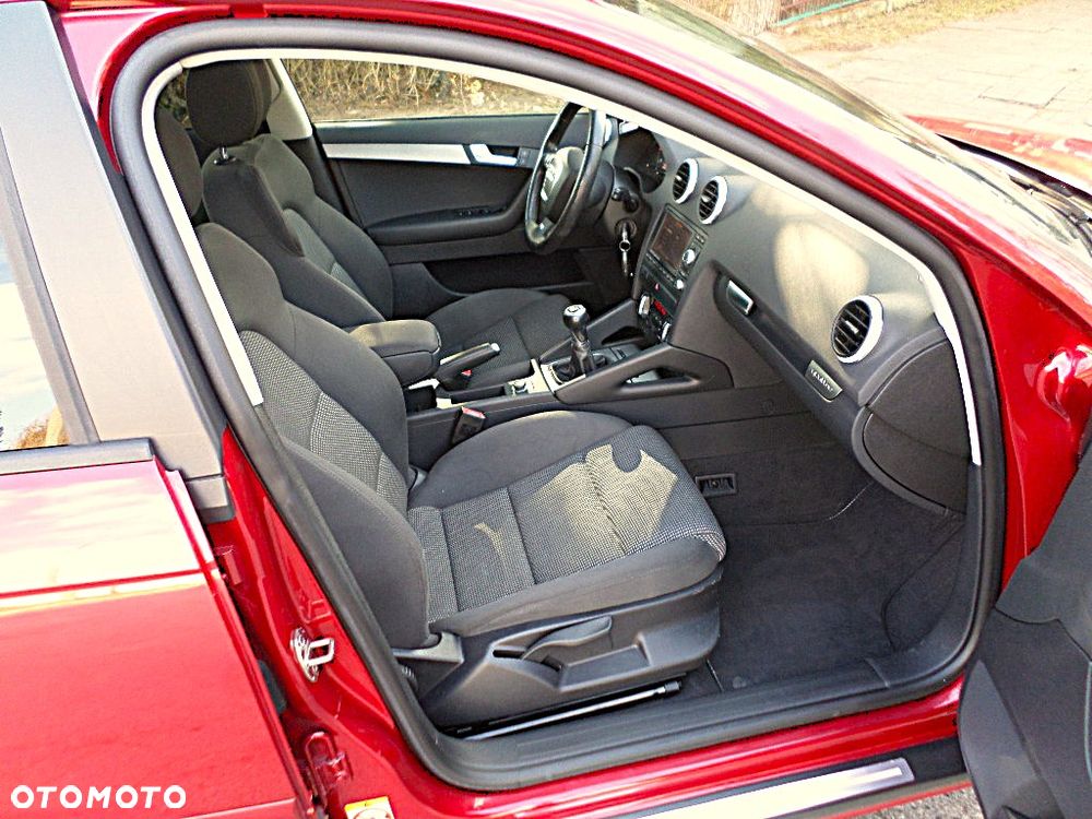 Audi A3 Sportback 2.0 TDI quattro S line Sportpaket plus - 31