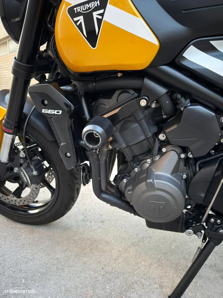 Triumph Trident 660 - 4