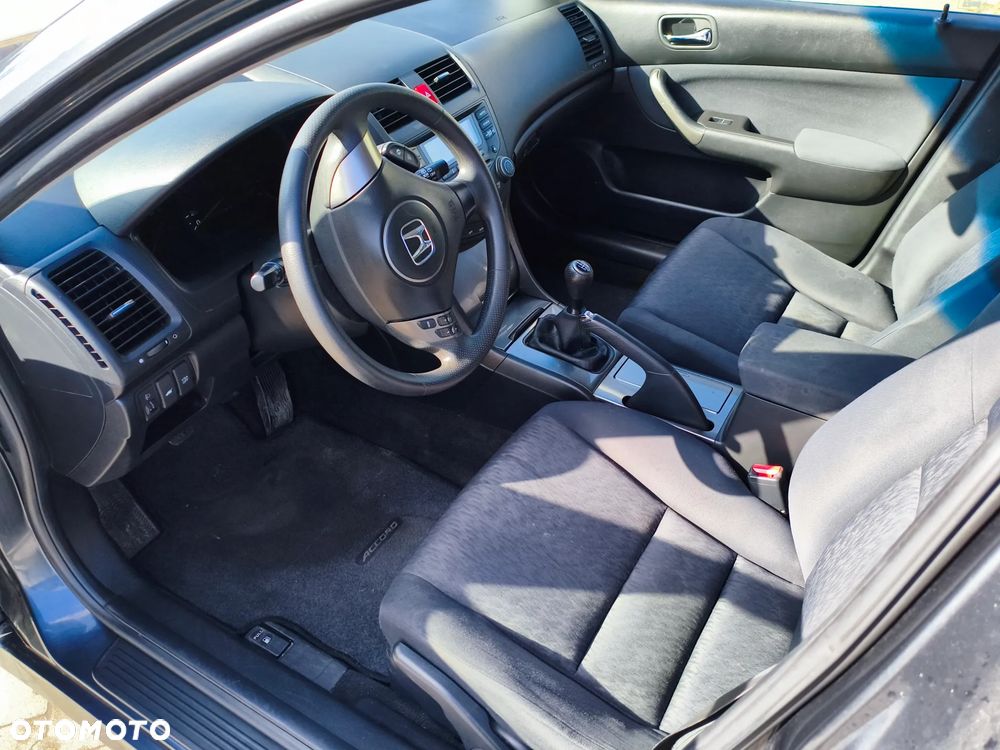 Honda Accord 2.0 i Comfort - 13