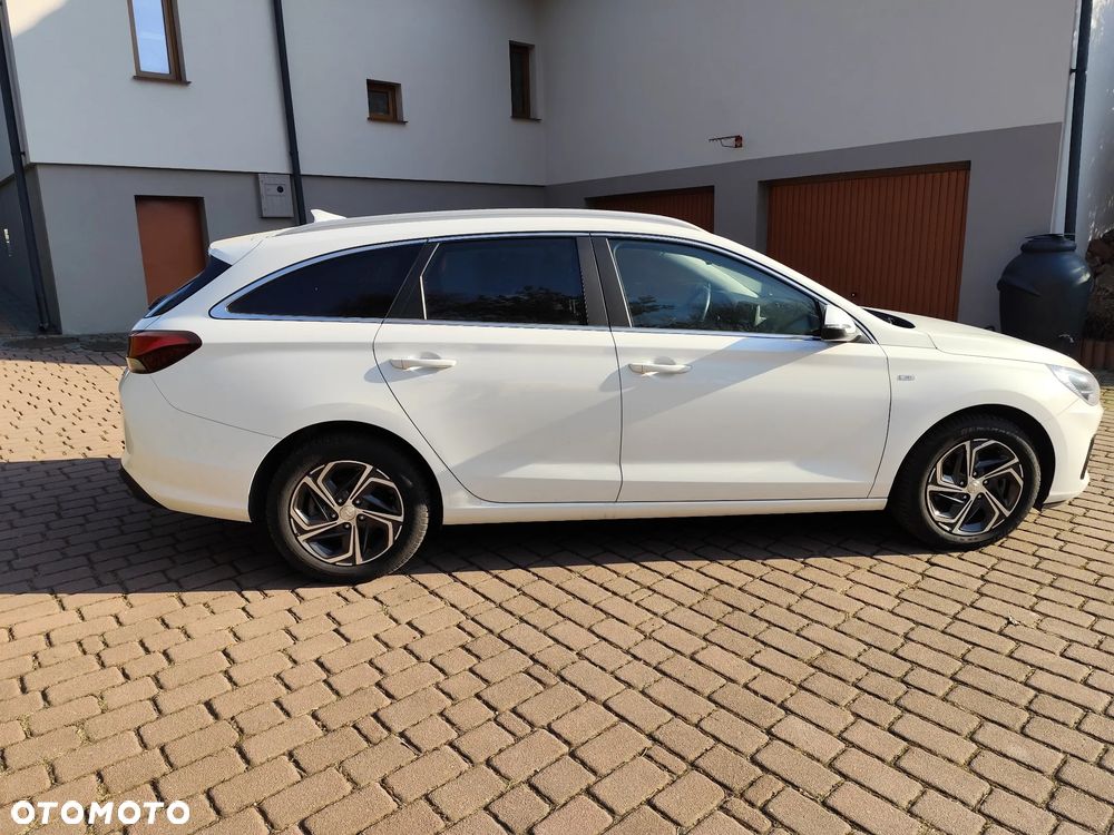 Hyundai i30 1.5 T-GDI 48V-Hybrid Advantage - 8