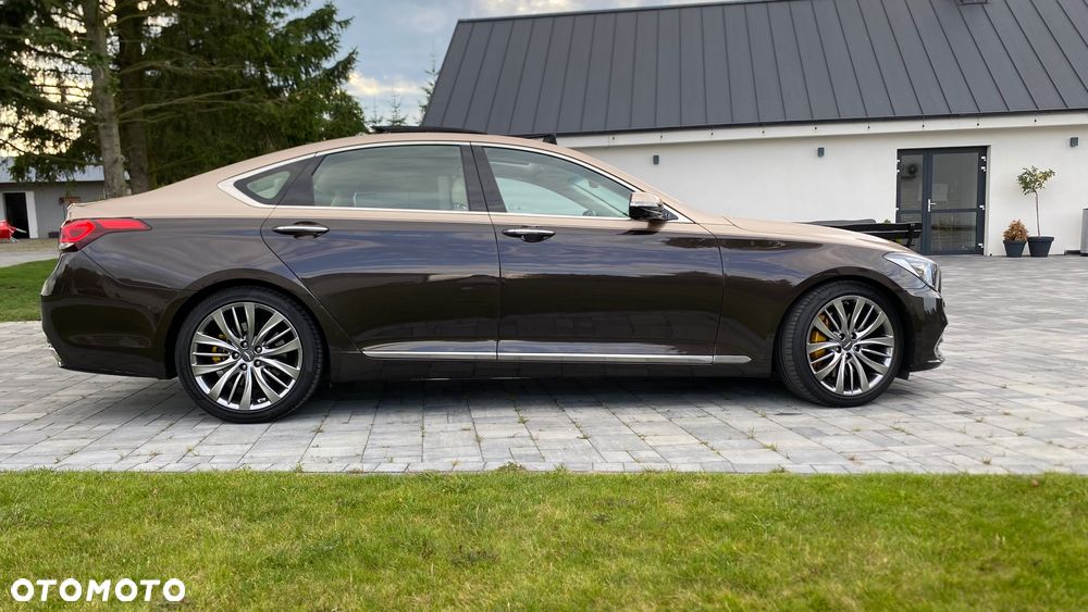 Hyundai Genesis - 14