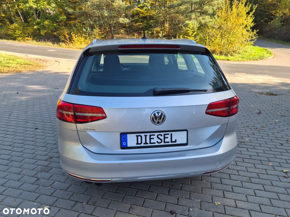 Volkswagen Passat 2.0 TDI BMT Highline DSG - 17