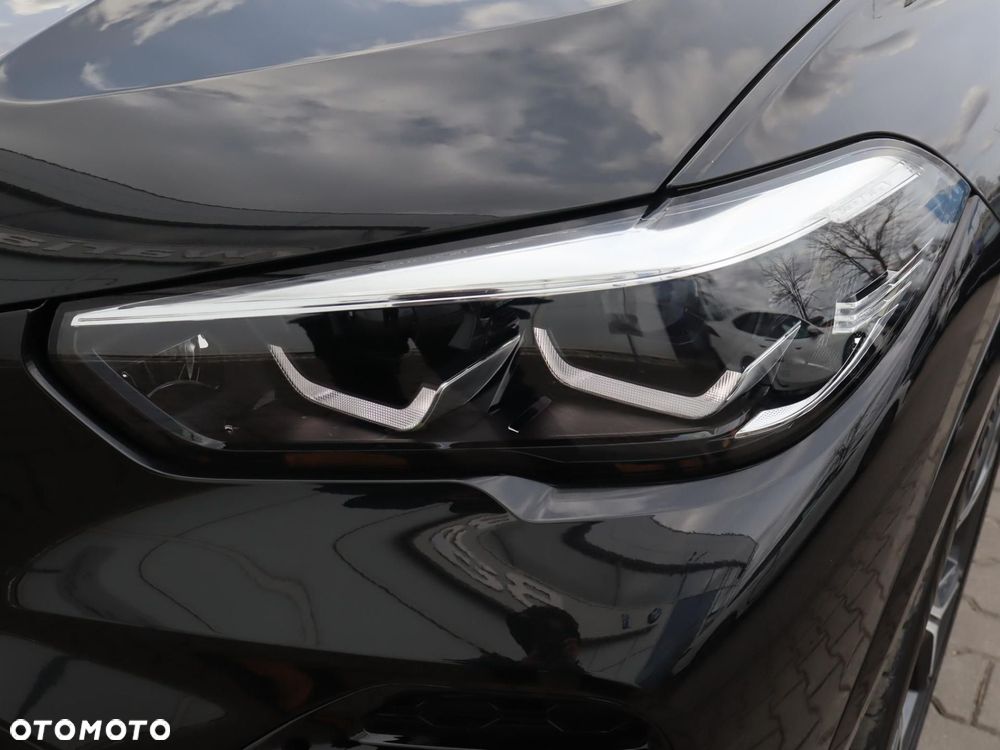 BMW X5 xDrive25d - 23