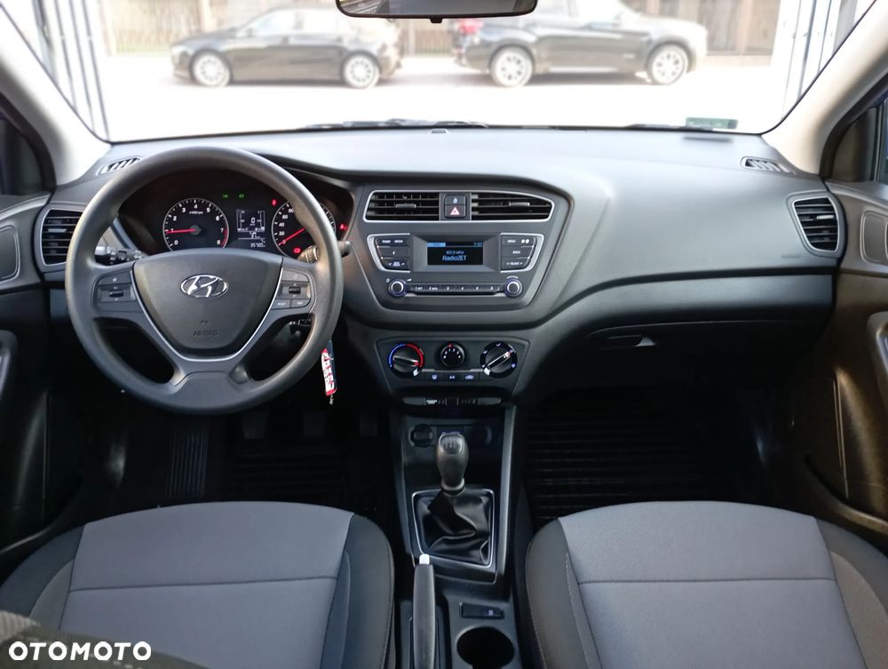 Hyundai i20 1.2 Comfort - 8
