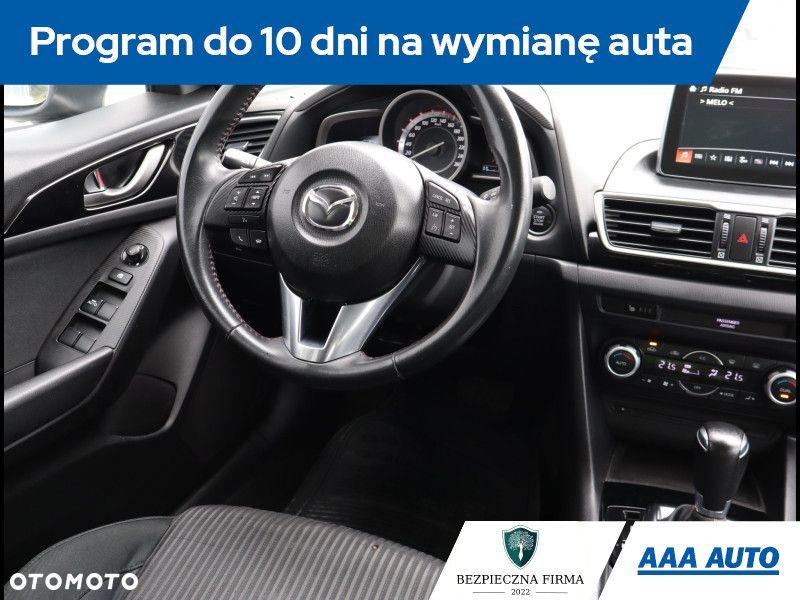 Mazda 3 - 8