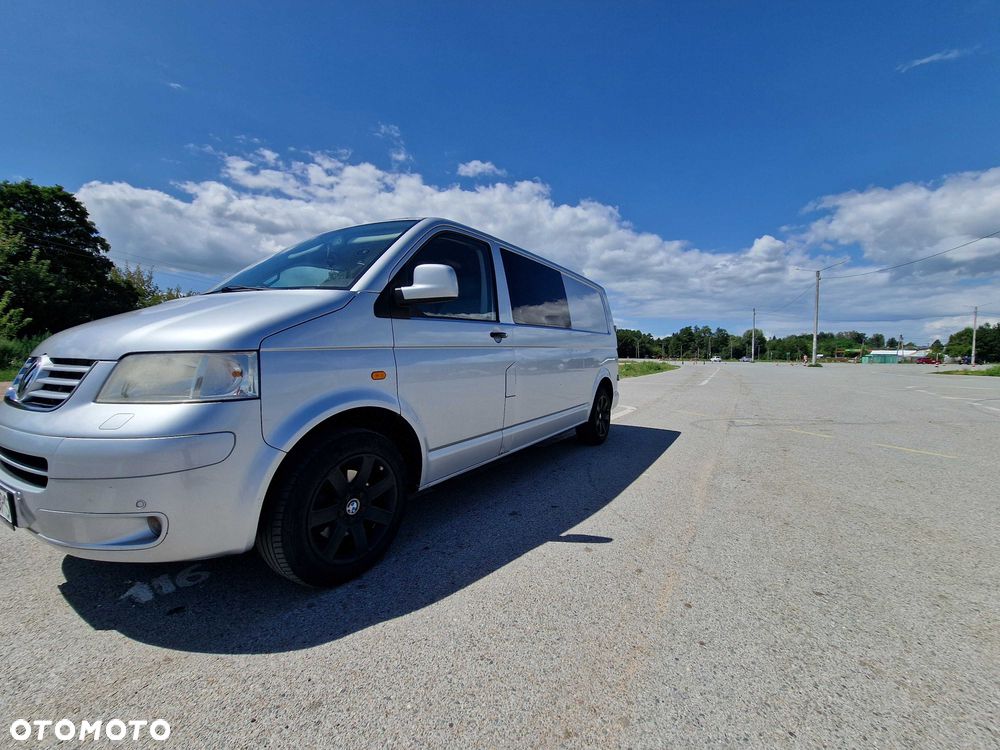 Volkswagen Transporter - 2