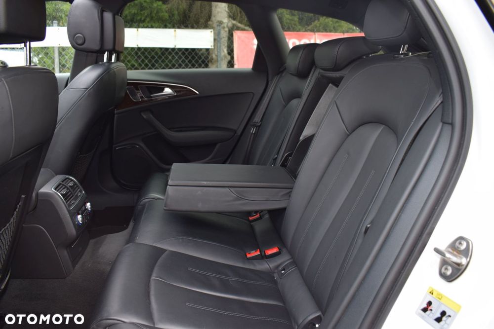 Audi A6 Avant 3.0 TFSI Quattro S tronic - 13