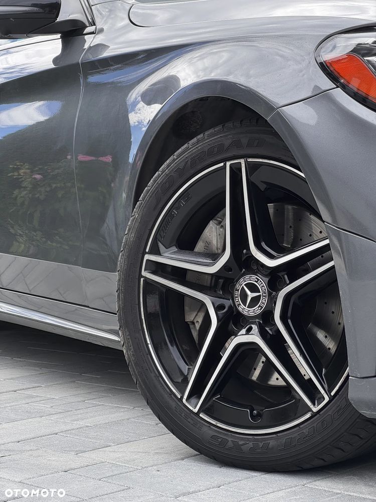 Mercedes-Benz Klasa C 300 4Matic 9G-TRONIC AMG Line - 2