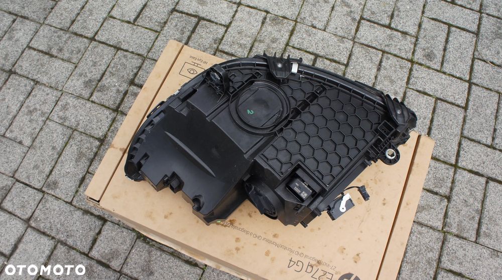 PRZEDNIA PRAWA LAMPA MERCEDES C KLASA W206 LED HIGH PERFORMANCE - 9