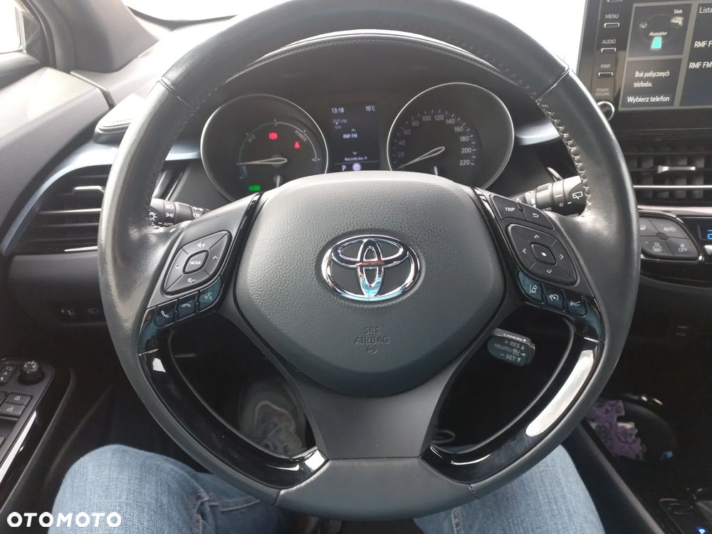 Toyota C-HR - 26