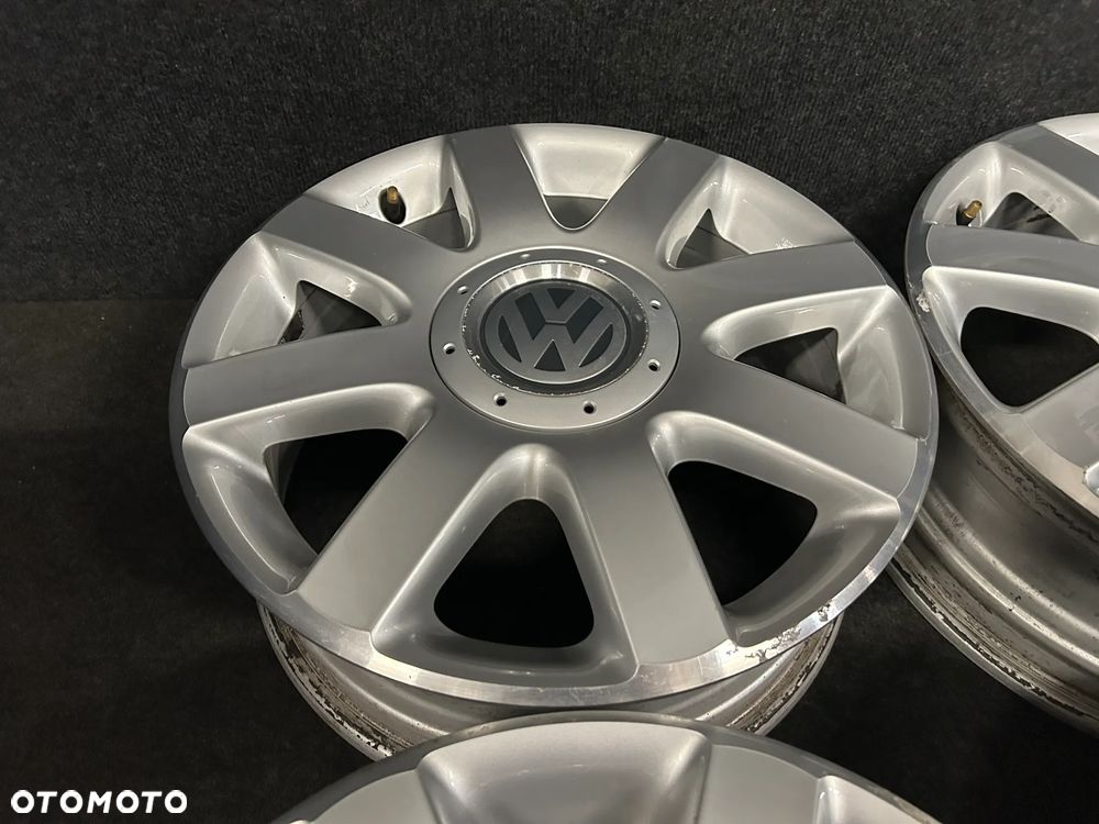 Alufelgi VW Golf 6, 5, Sportsvan, Touran, Caddy 16 cali 5x112 4szt. - 23