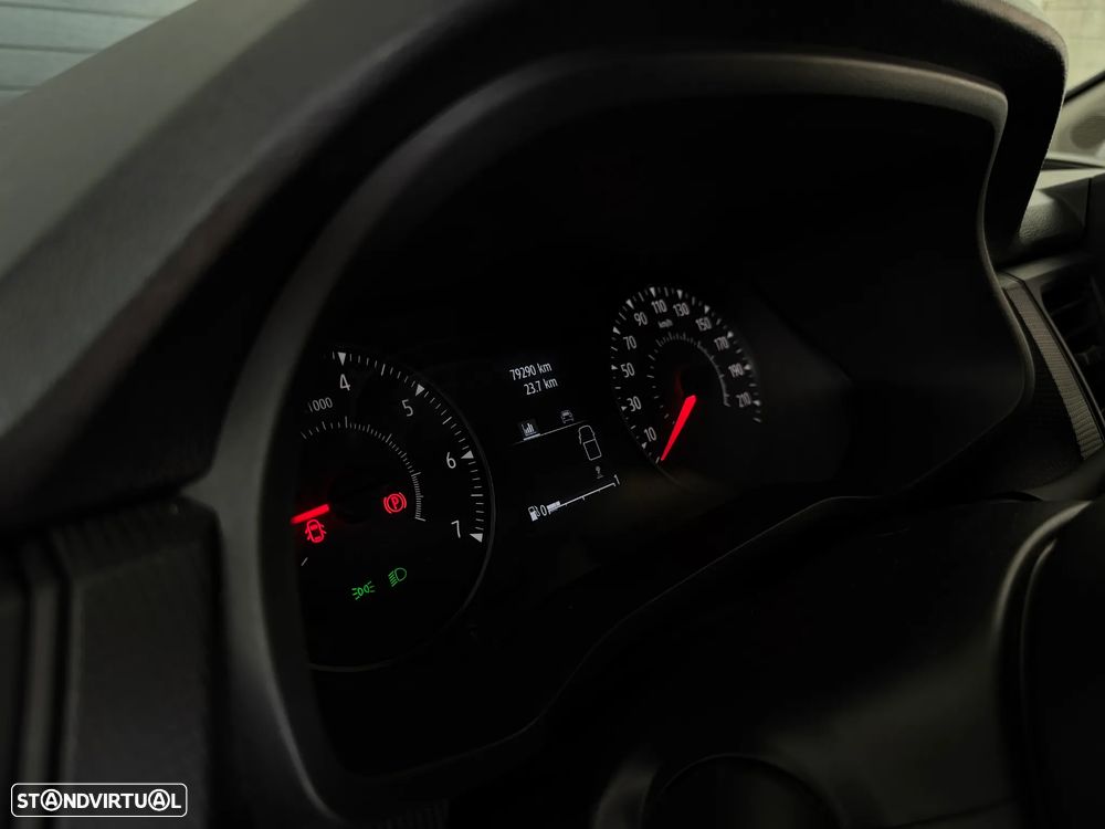 Renault Trafic 2.0 IVA Dedutível 3Lugares L1H1 - 21