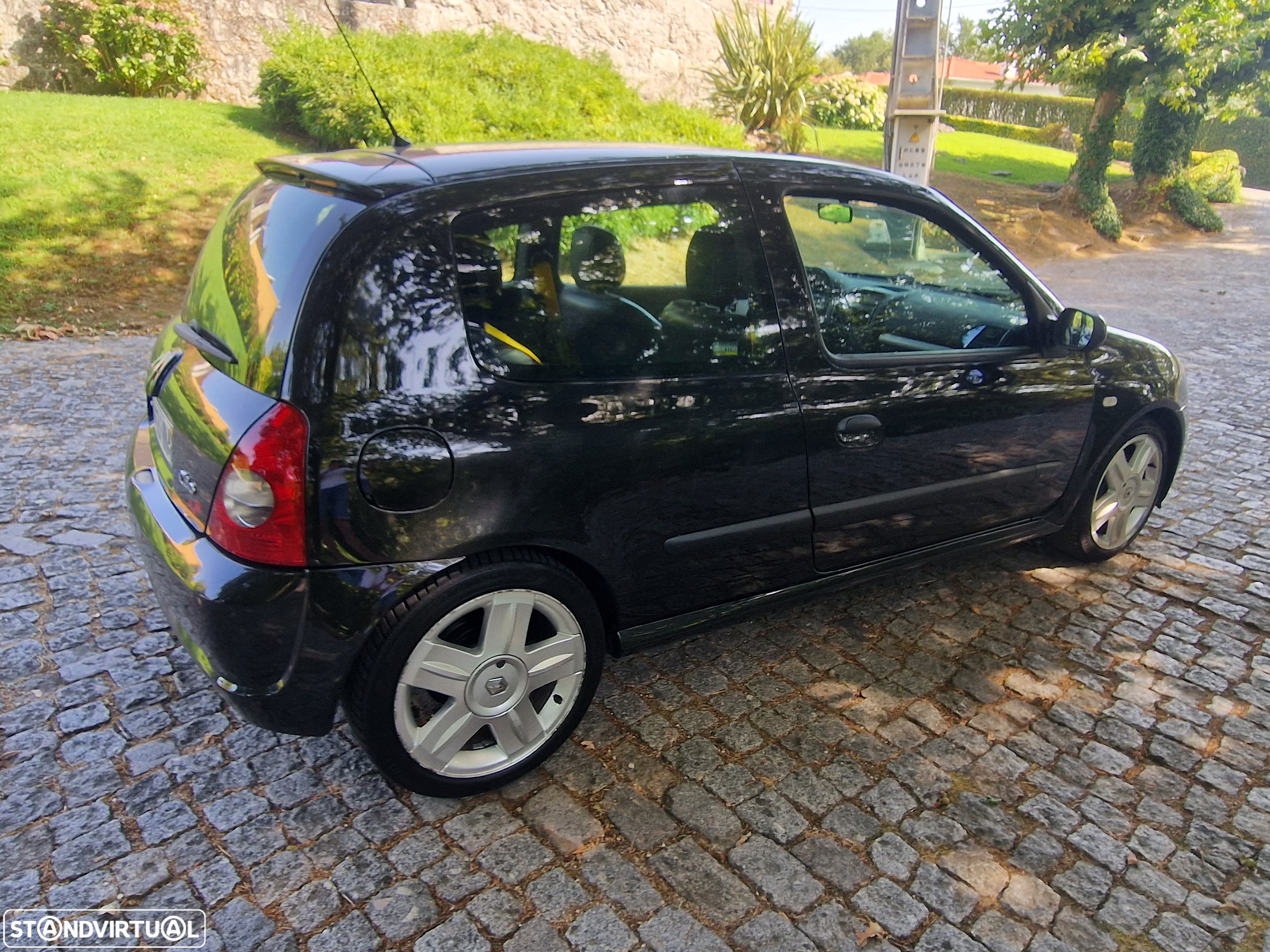 Renault Clio 1.5 dCi Dynamique Luxe - 17