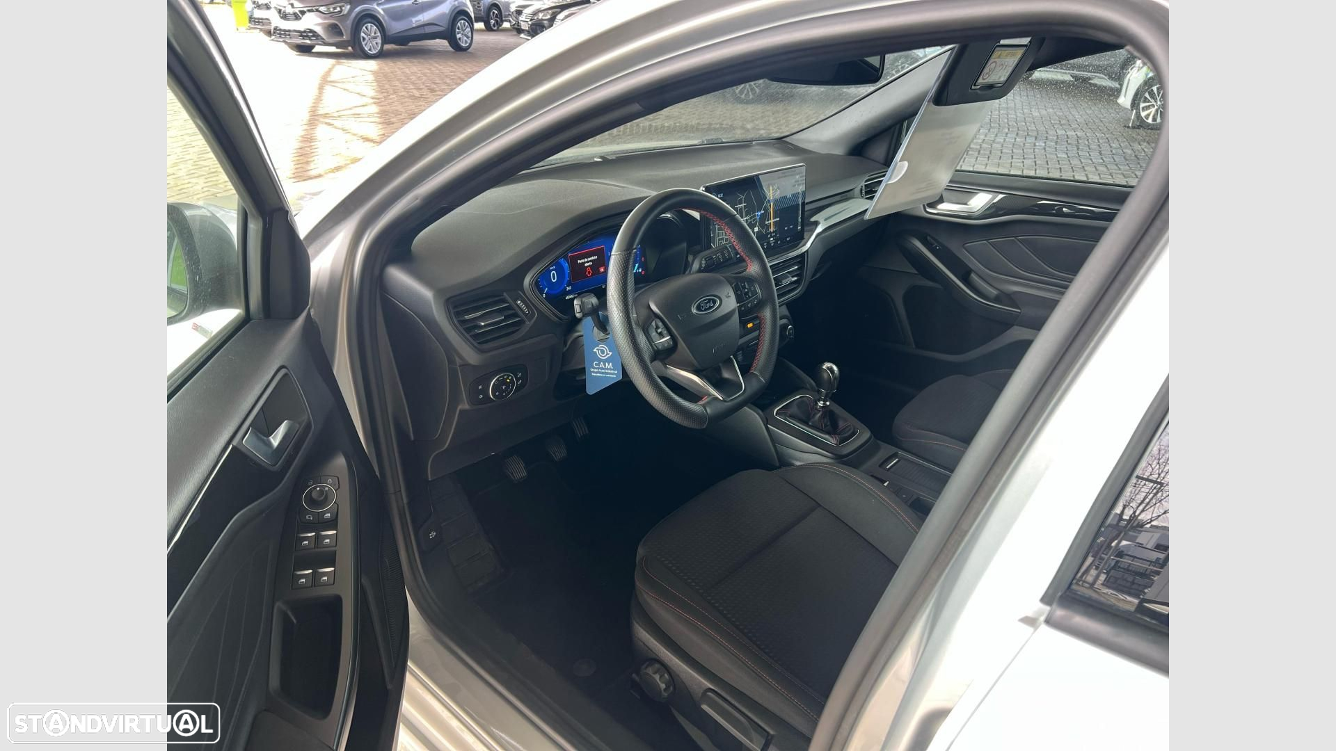 Ford Focus 1.0 EcoBoost MHEV ST-Line - 5