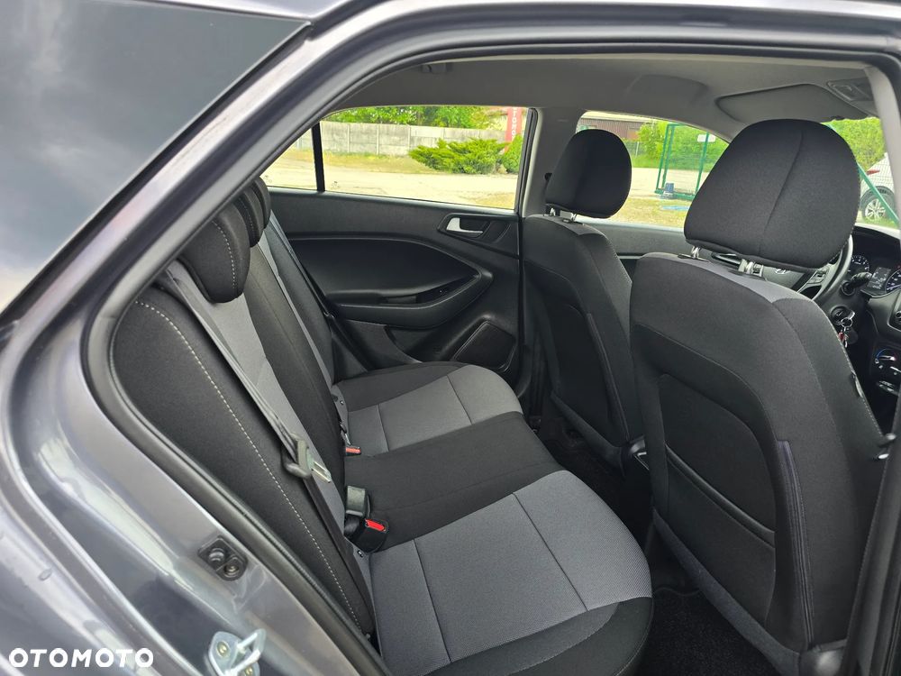 Hyundai i20 blue 1.0 T-GDI Active YES Plus - 13