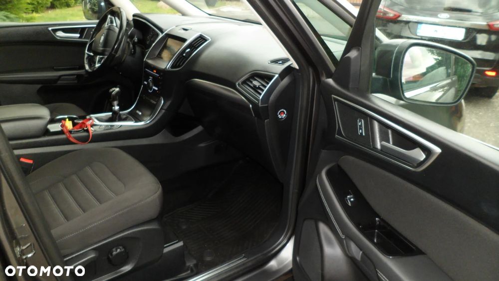 Ford Galaxy 2.0 TDCi Titanium - 18