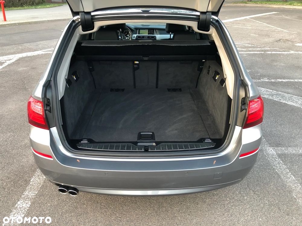 BMW Seria 5 520d - 26