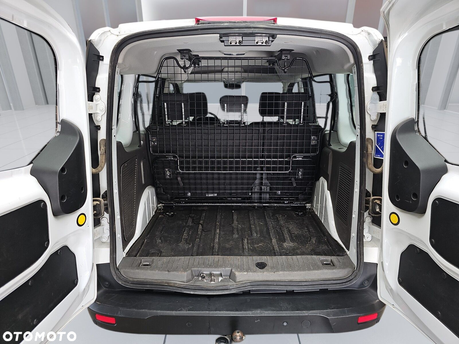Ford Transit Connect - 7