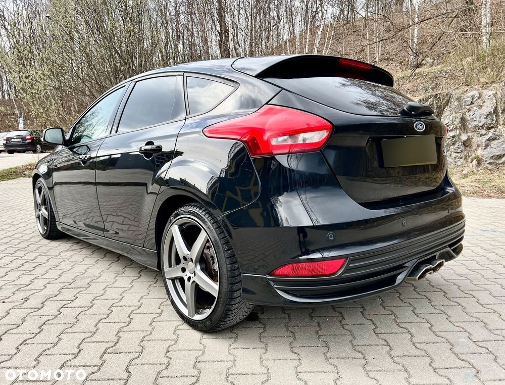 Ford Focus 2.0 TDCi ST-2 PowerShift - 13