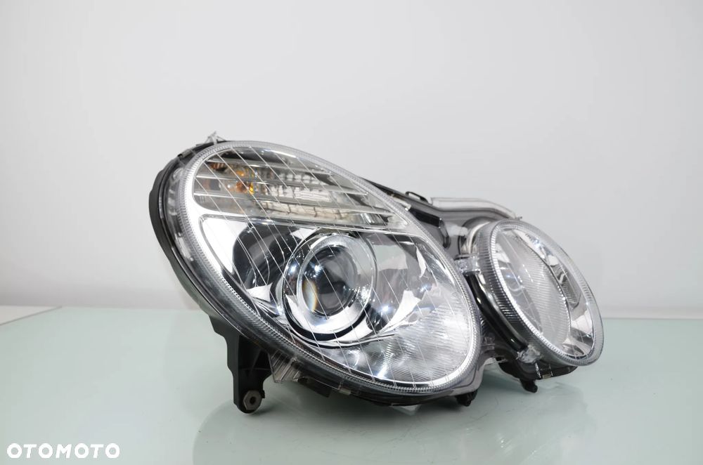 MERCEDES KLASA E W211 FACELIFT BI-XENON z modułami A2118205261KZ DYNAMICZNY Prawy Przedni Oryginał - 3