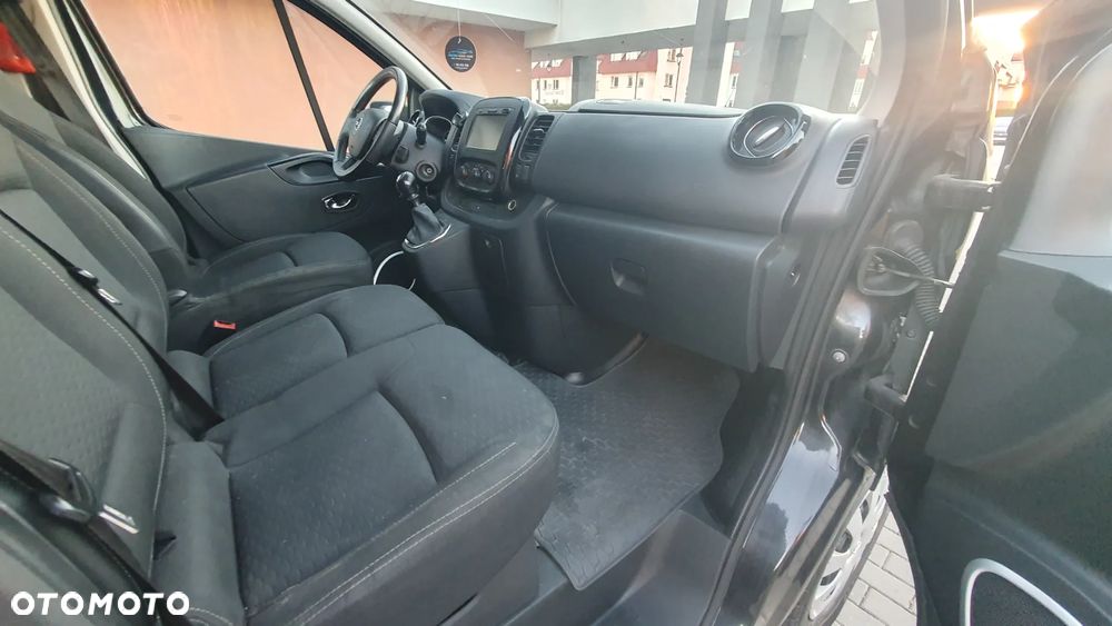 Opel Vivaro - 19