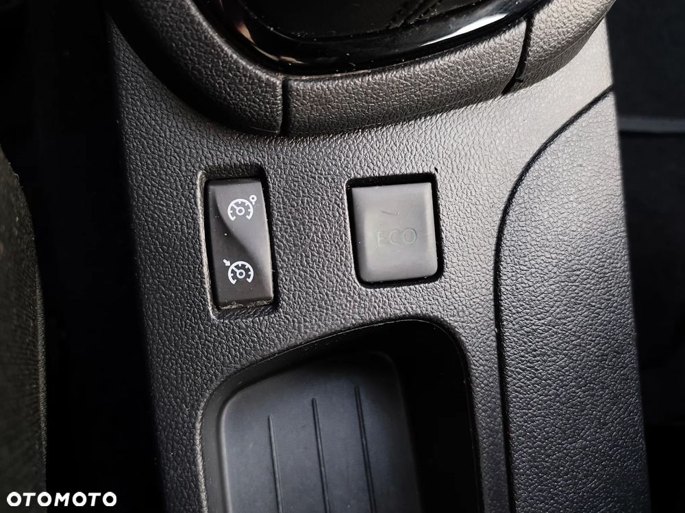 Renault Clio dCi 90 Dynamique - 30