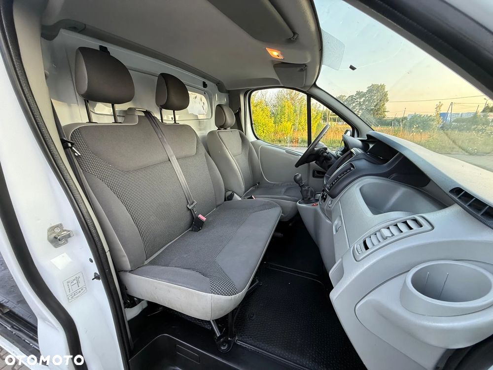 Opel VIVARO - 31