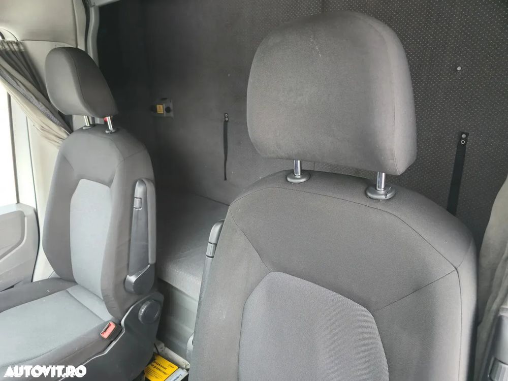 Volkswagen Crafter - 25