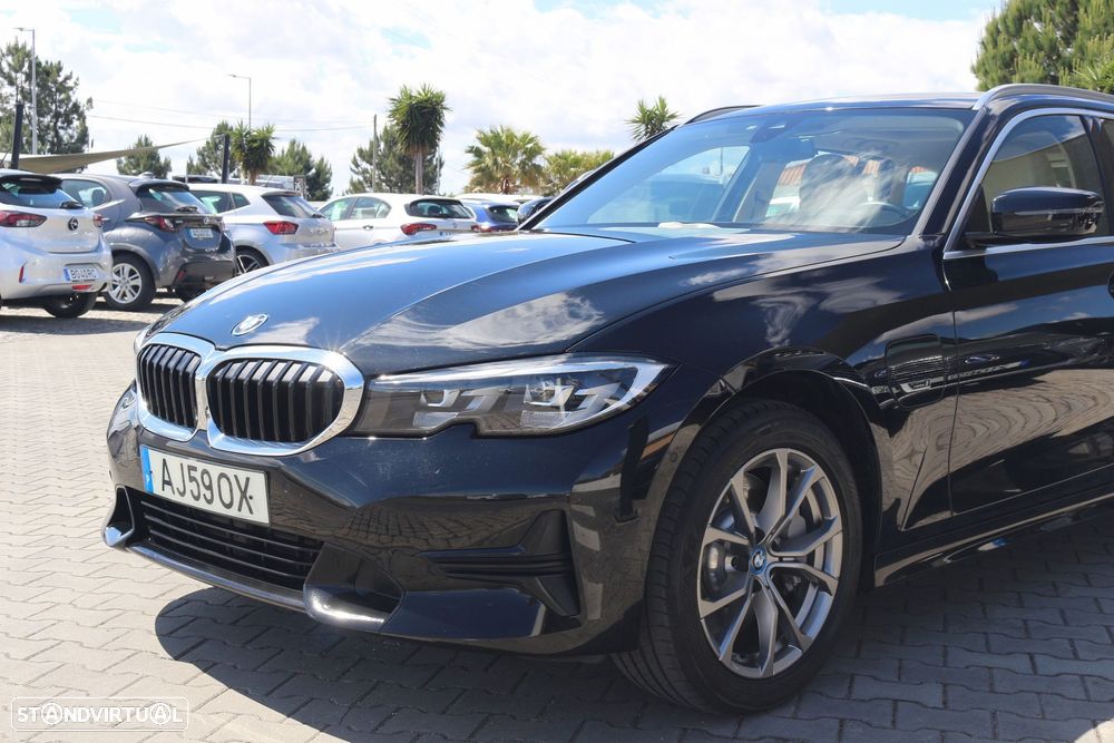 BMW 330 e Line Sport Auto - 12