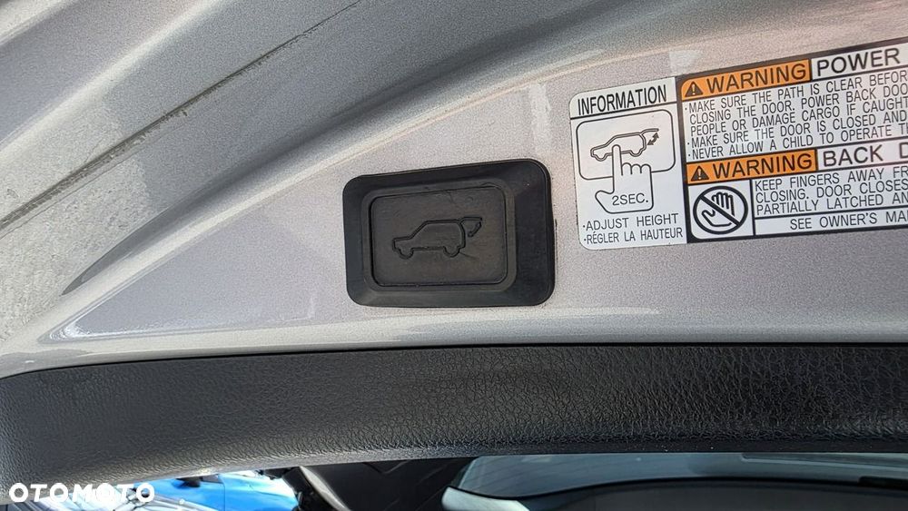 Toyota RAV4 - 25