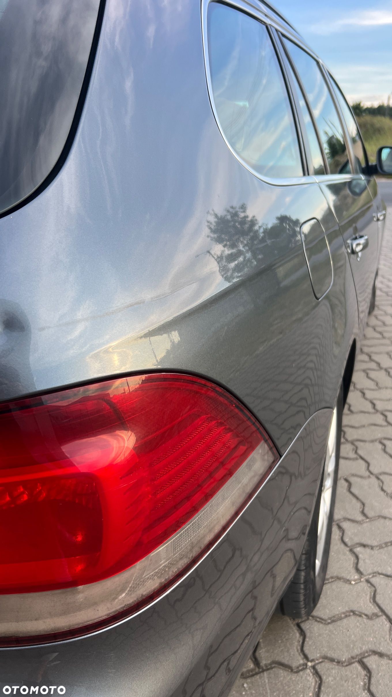 Volkswagen Golf 1.6 TDI BlueMotion Technology DSG Comfortline - 20