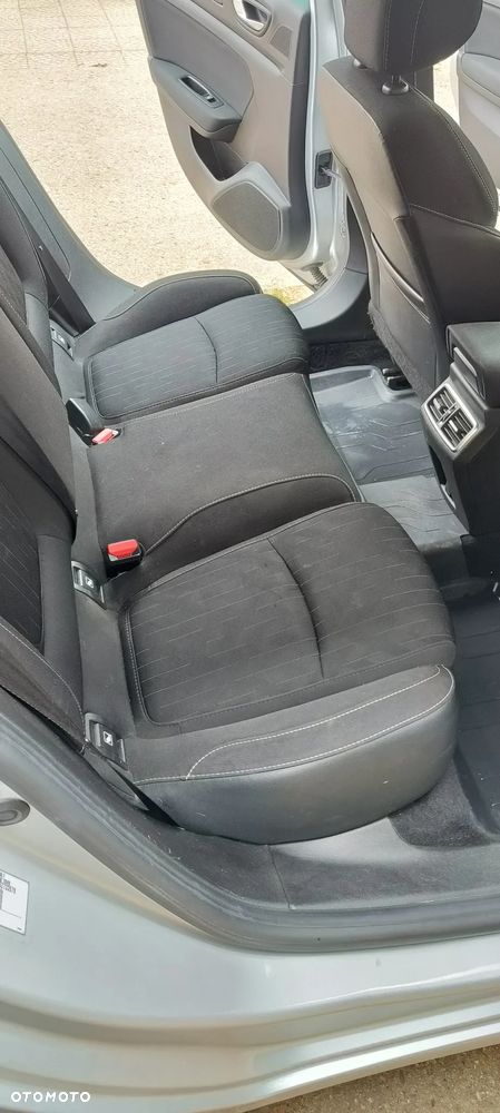 Renault Megane 1.3 TCe FAP Limited EDC - 19