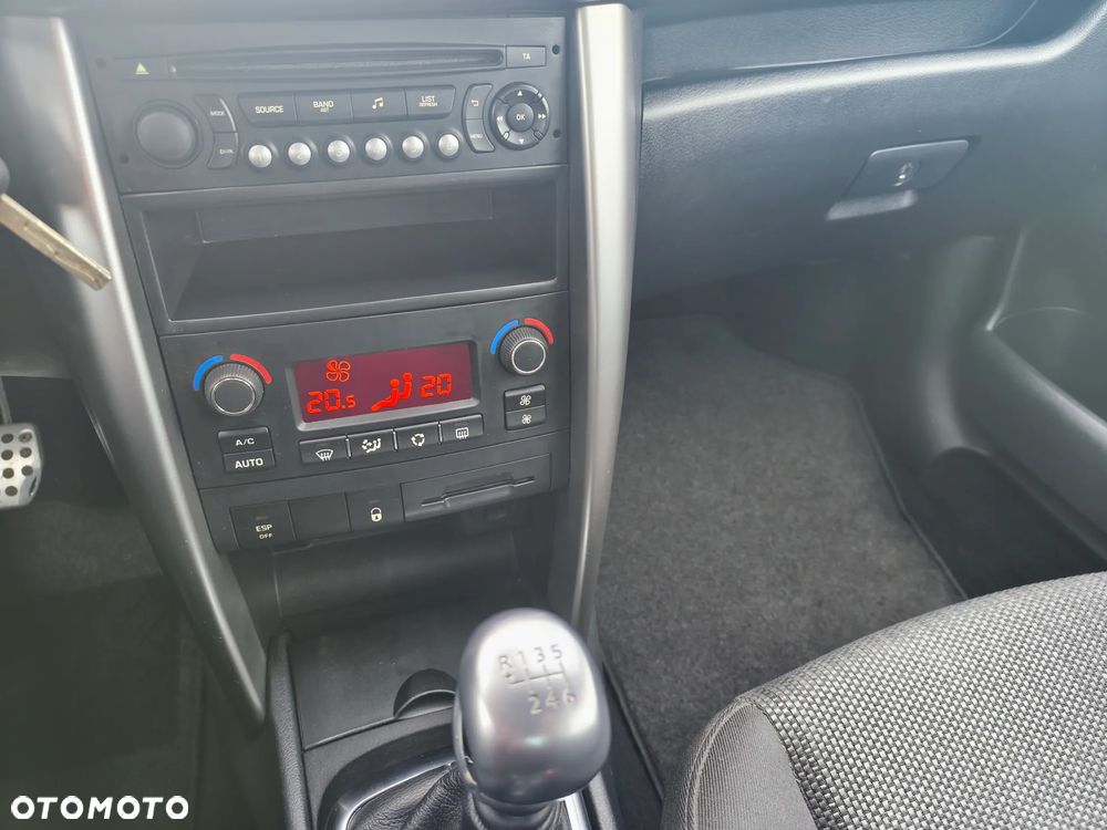 Peugeot 207 CC 1.6 HDi Sport - 9