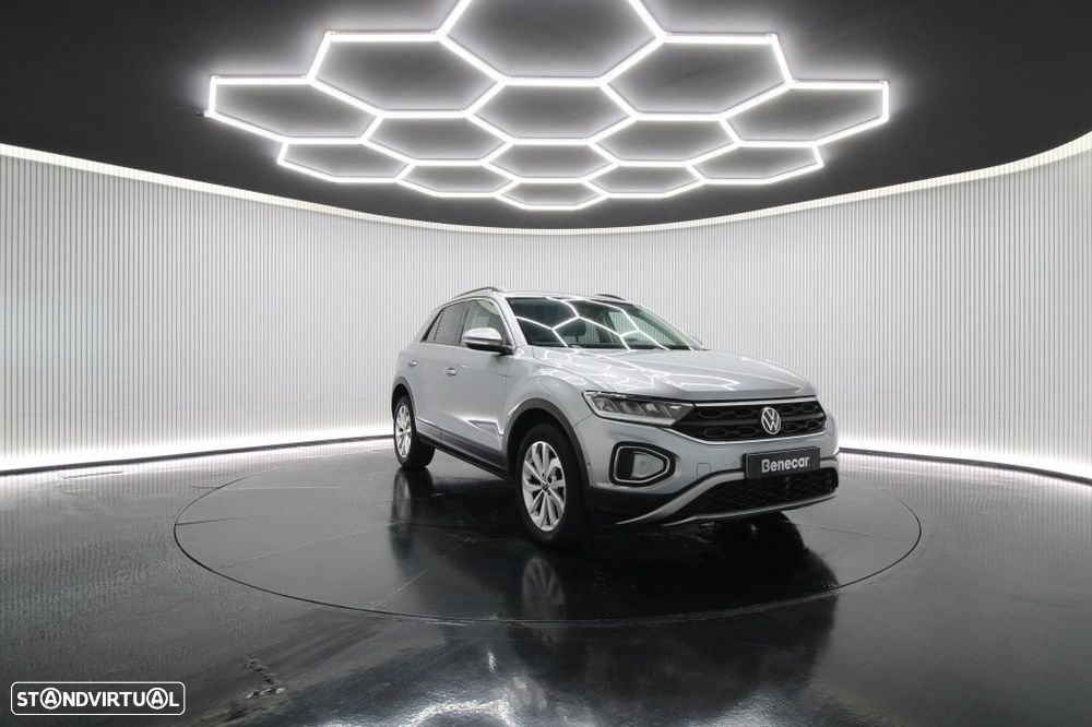 VW T-Roc 1.0 TSI Urban - 12