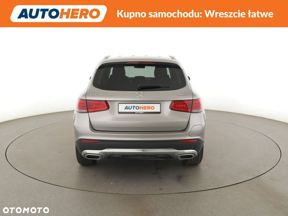 Mercedes-Benz GLC 300 de 4Matic 9G-TRONIC - 7