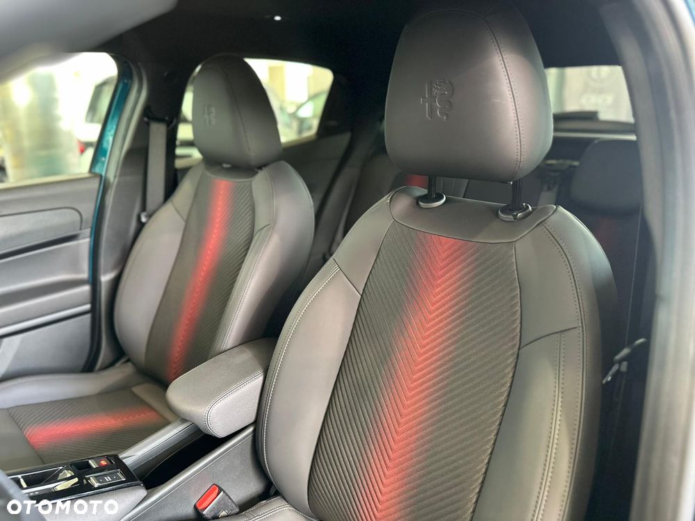 Alfa Romeo Junior 1.2 mHEV Ti eDCT - 8