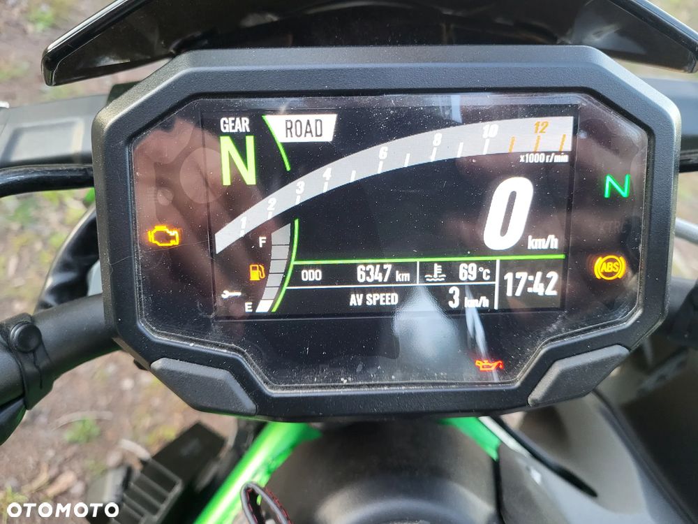 Kawasaki Z 900 - 22
