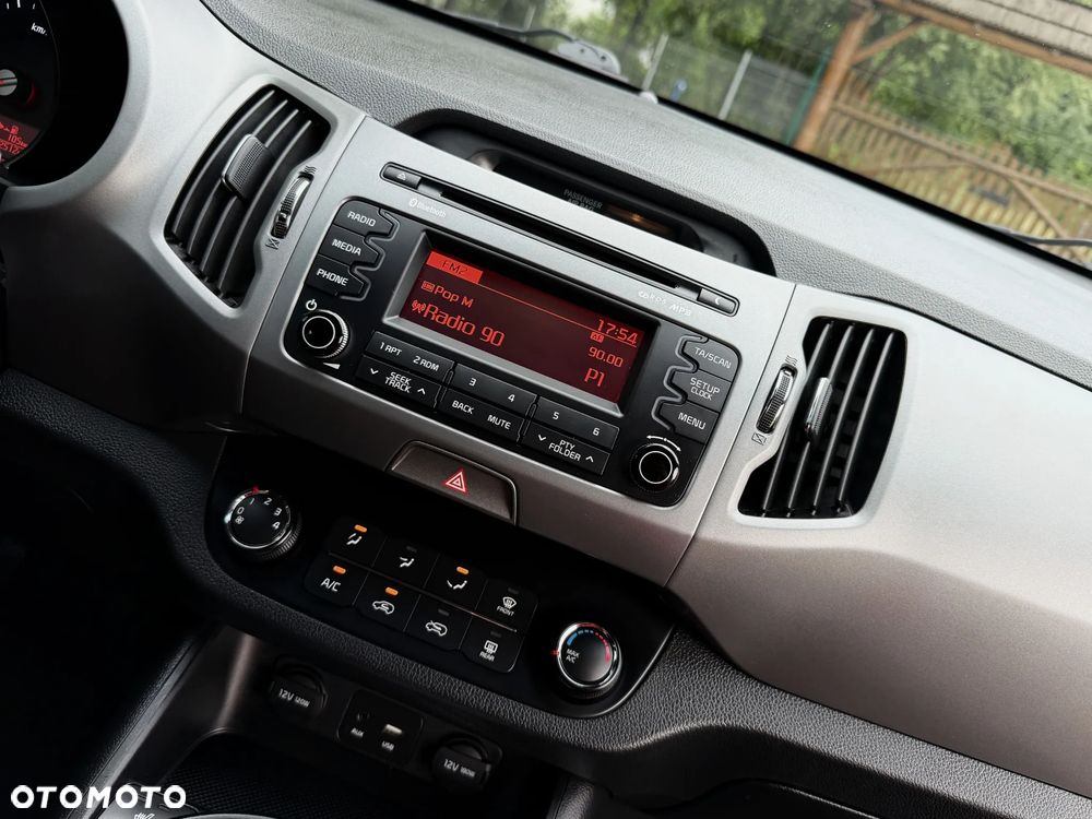Kia Sportage 1.6 GDI 2WD Dream-Team Edition - 36