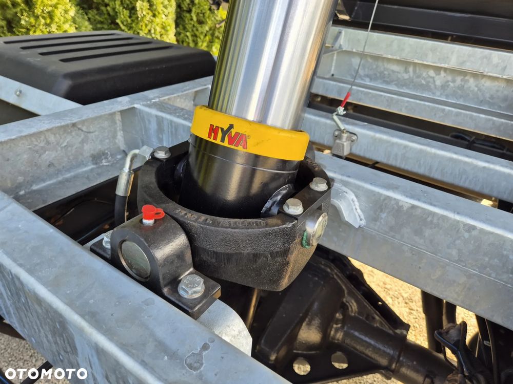Iveco IVECO 65C18 70C18 50C18 3.0 - 15