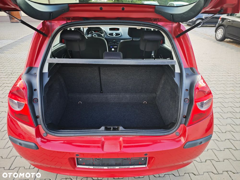 Renault Clio 1.6 16V Expression - 16