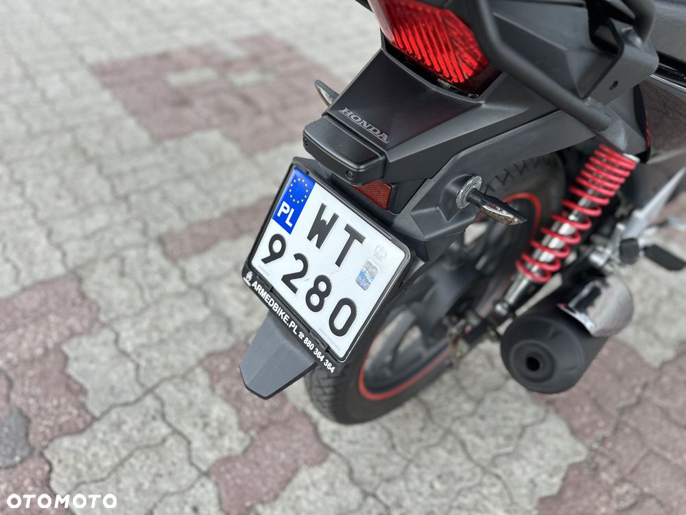 Honda CB - 17