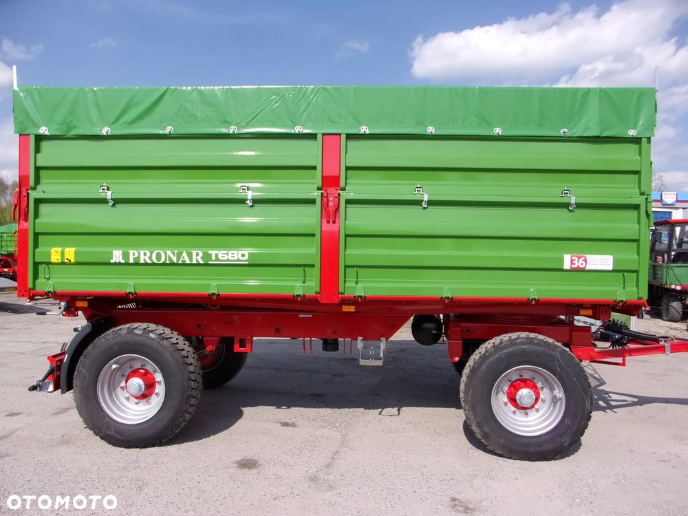 Pronar Przyczepa dwuosiowa paletowa PRONAR PT680 -14t, PT612 -12t, PT612L -12t, wywrotka z trójstronnym wywrotem, przyczepa ciężarowo-rolnicza - 15
